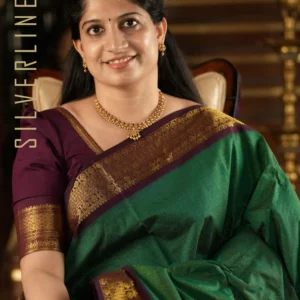 Emerald Green w/ Dark Purple Vaira Oosi Grand