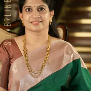 Unique Combination of Green w/ Pastel Onion Big Thilagam Butta and Retta Pet Border