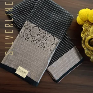 Black w/Onion Saram Lines and Grand Big border